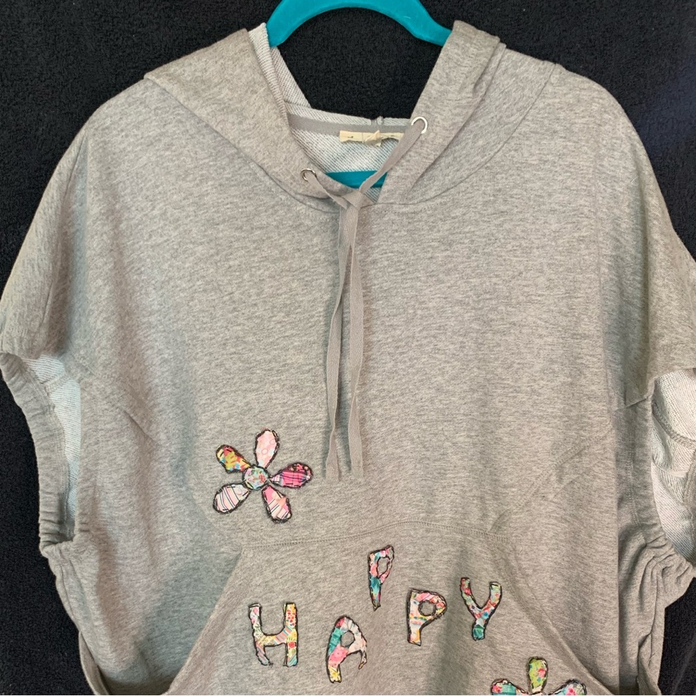 It Ain’t Beige upcycled Gray Hoodie with Floral Appliqué - Picture 4 of 16